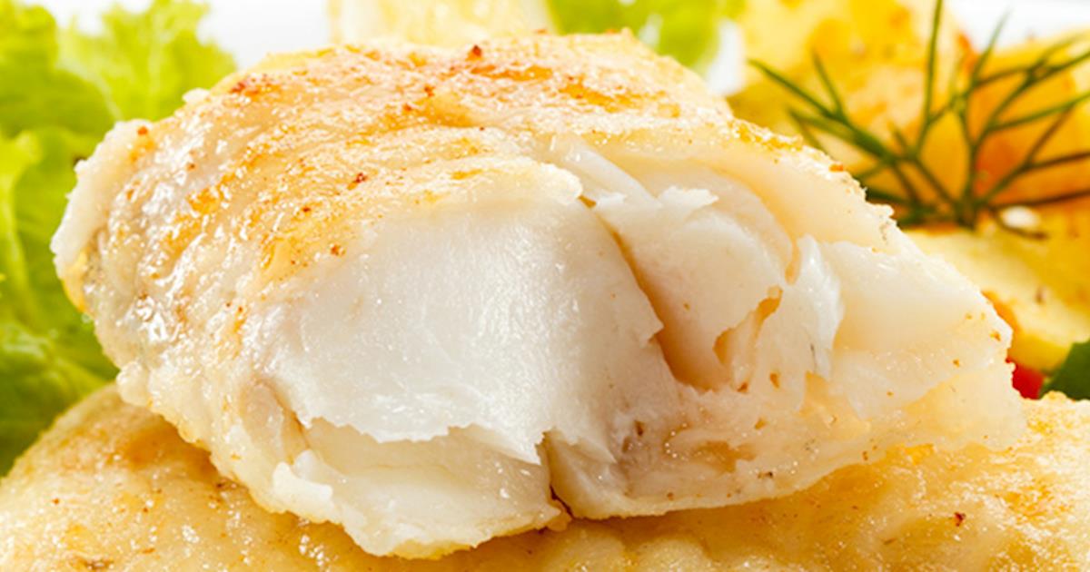 Deep fried cod in beer batter with skordalia (garlic sauce) Botilia