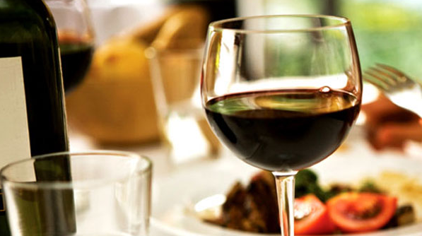 Βασικοί κανόνες συνδυασμού φαγητού με κρασί